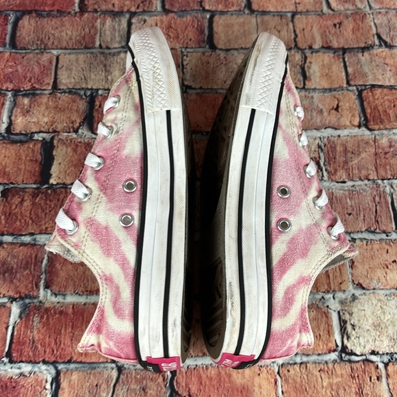 CONVERSE ALLSTAR CHUCK TAYLORS YOUTH SIZE 4 GUC - Picture 8 of 12